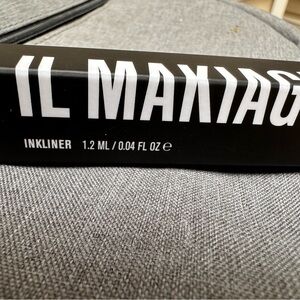 New in package IL manage eyeliner inliner